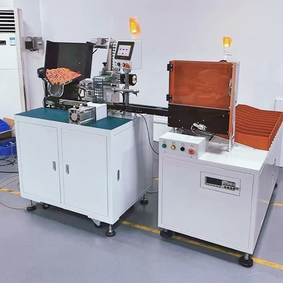 Zylinderförmige Batterie-Isolierungs-haftende Papiermaschine für 18650 26650 32650 21700