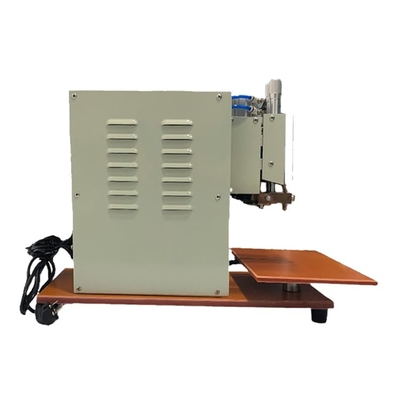 Mini Cylindrical Battery Pack Welding-Maschine 15KW für Batterie 18650