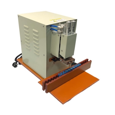 Mini Cylindrical Battery Pack Welding-Maschine 15KW für Batterie 18650
