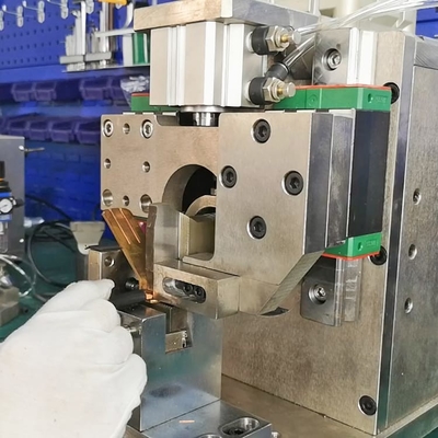 Ultraschallbatterie-Schweißer Terminal And Wire 20KHZ 6000W, das zusammen schweißt
