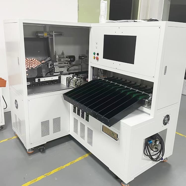 Automatische Batterie-Sortiermaschine-Isolierpapier-Aufkleber-Maschine für zylindrische Batterie