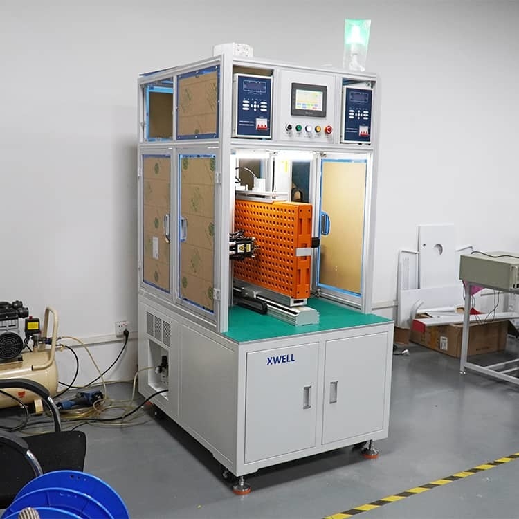 18650 Li-Ionen-Batteriepack Einseitige Schweißmaschine für die Zylinderzellmontage