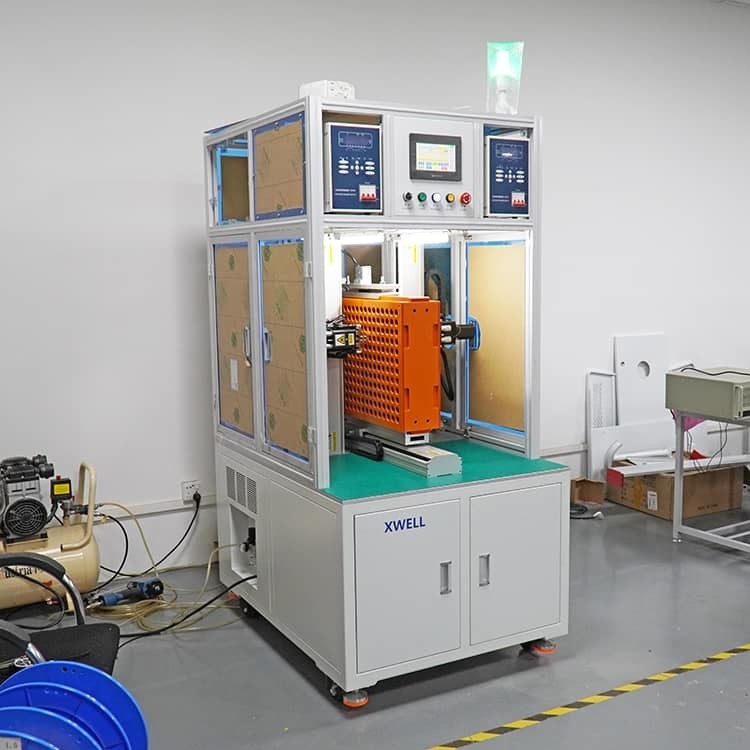 Numerische Steuerung CNC-Punktschweißmaschine EV-Zelltabschweißmaschine für 18650-Batteries