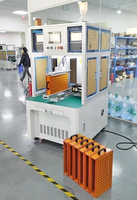 Guter Preis Hocheffizienter Punktschweißer für 18650 Lithium-Batterien, doppelseitig, vollautomatisch Online