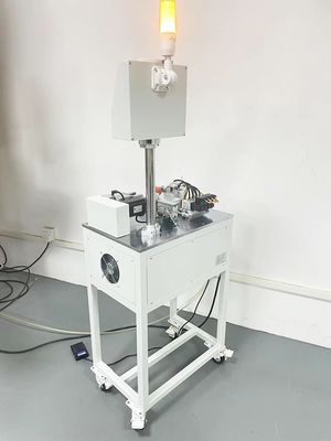 Guter Preis Kompakte Hand-Zylindrische Batteriezelle Zerlegung Maschine 0,6MPa Luft Online