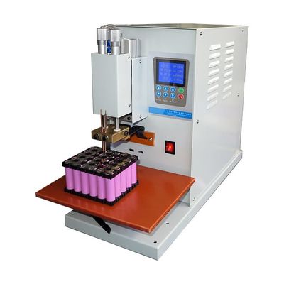 Guter Preis Tischplattenlithium-batterie-Schweißer, pneumatischer Zellstellen-Schweißer 10KW Online